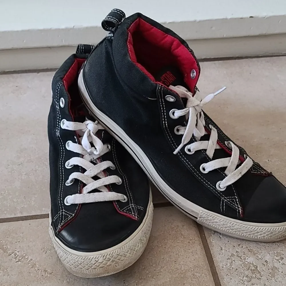COPY -‎ High top converse size 11